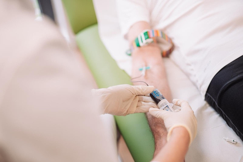 Labordiagnostik und Blutabnahme in der Orthopädie am Königsforst