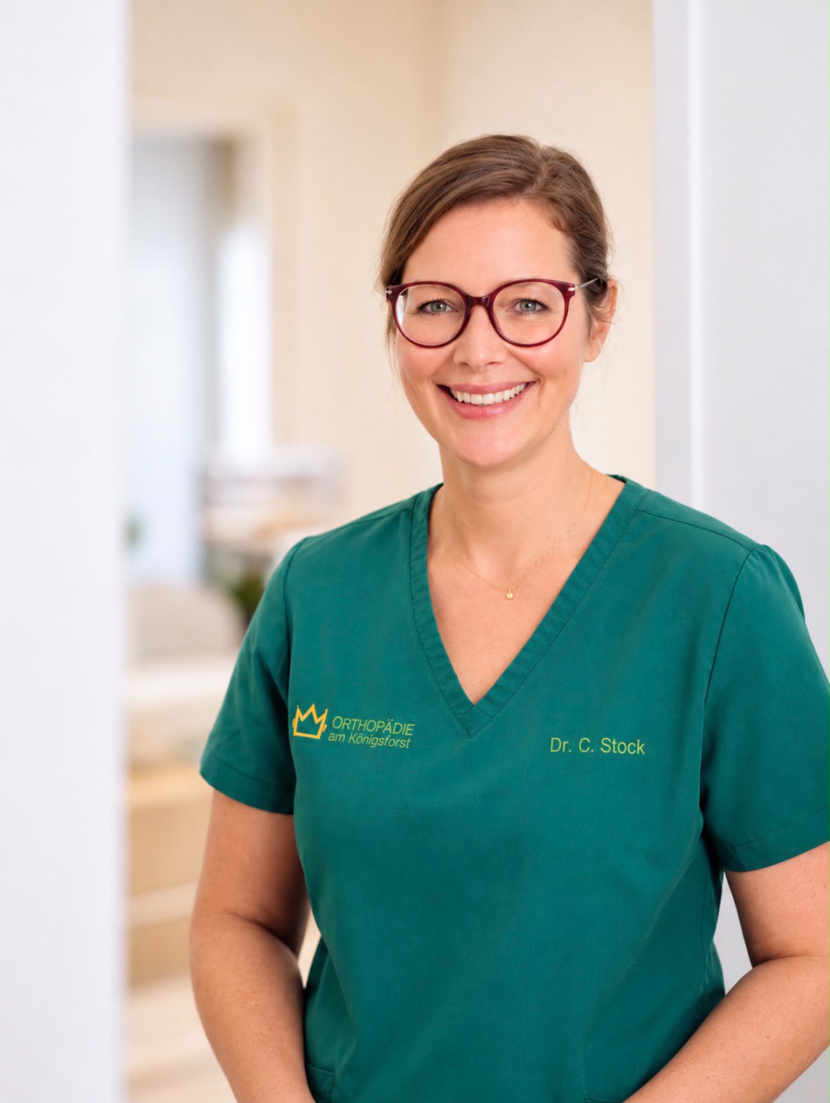 Dr. med. Claudia Stock — Fachärztin für Orthopädie und Unfallchirurgie, Köln Rath-Heumar